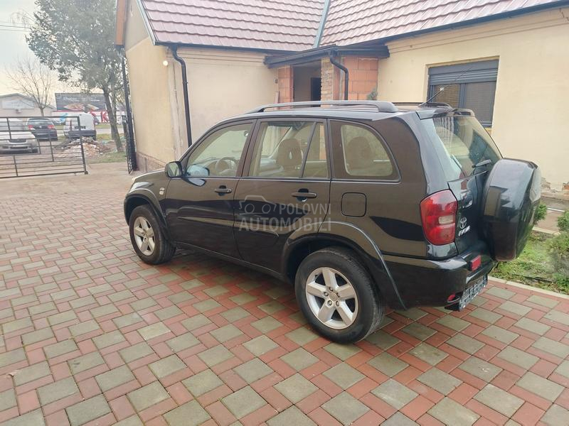 Toyota RAV 4 2,0 d4d