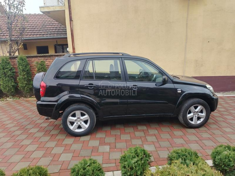 Toyota RAV 4 2,0 d4d