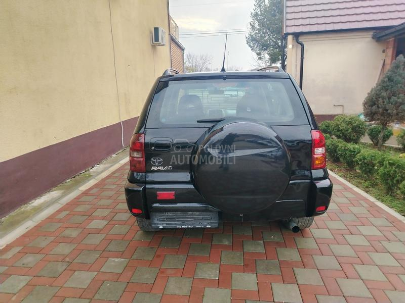 Toyota RAV 4 2,0 d4d