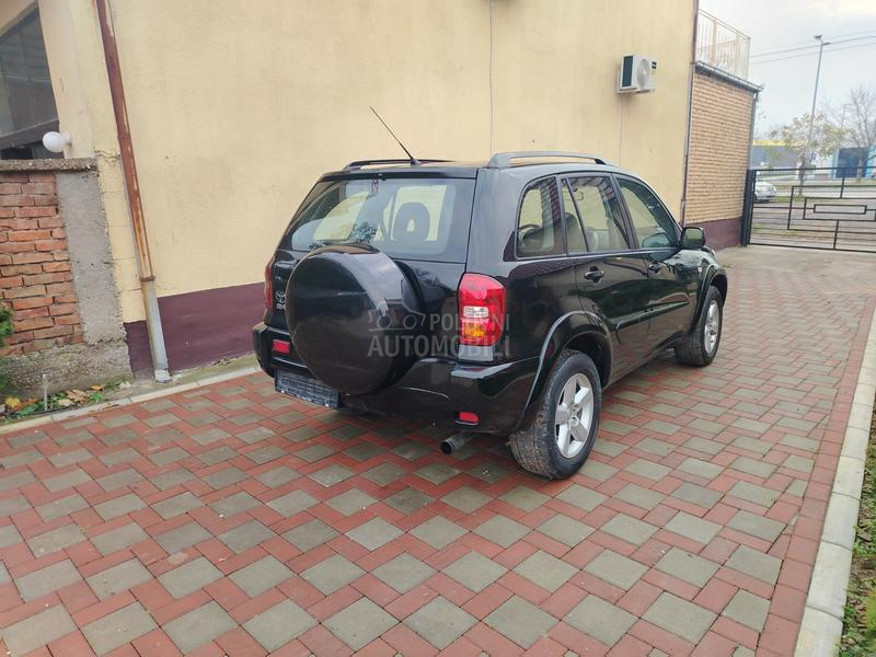 Toyota RAV 4 2,0 d4d