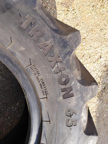 Vredestein 320/65 R16