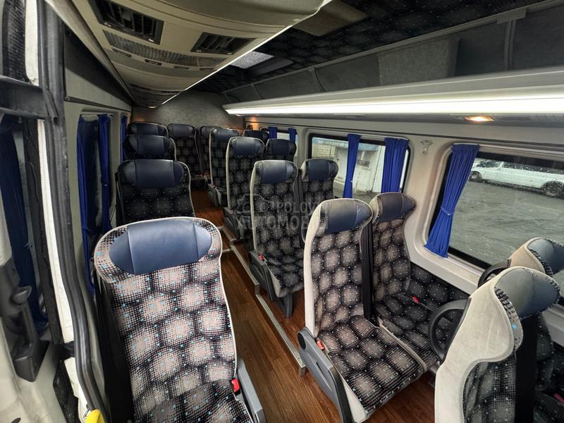 Mercedes Benz Sprinter