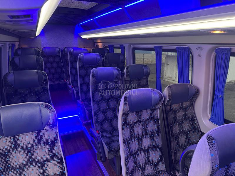 Mercedes Benz Sprinter