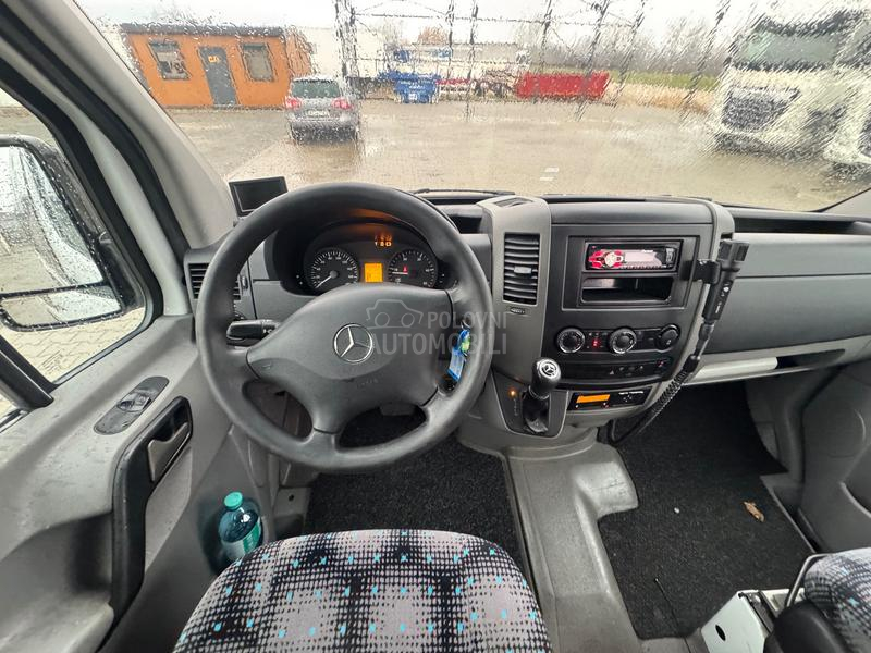 Mercedes Benz Sprinter
