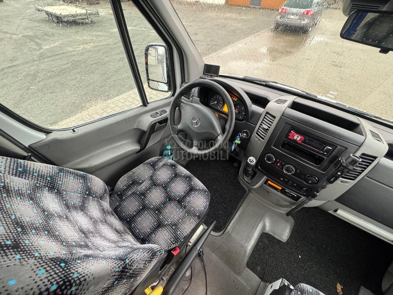 Mercedes Benz Sprinter