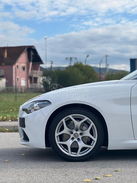 Alfa Romeo Giulia 