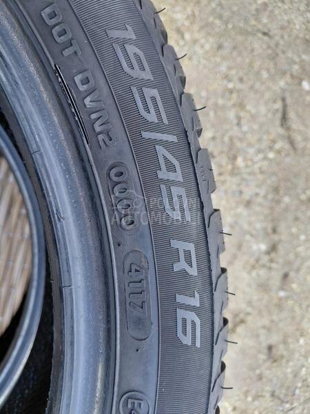 Vredestein 195/45 R16 Zimska