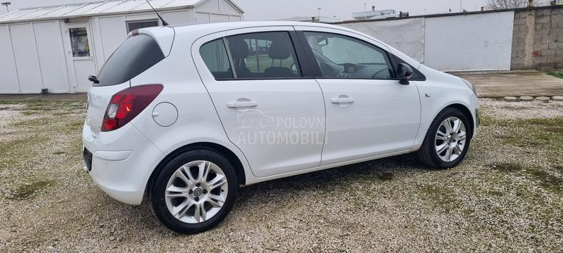 Opel Corsa D 1.4 B.  N.O.V.A