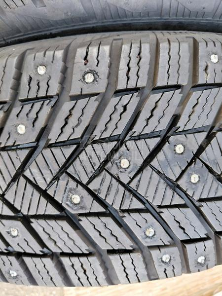 Kumho 195/65 R15 Zimska