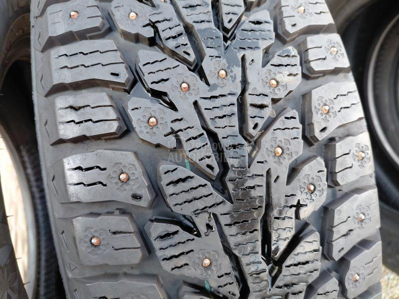 Kumho 195/65 R15 Zimska