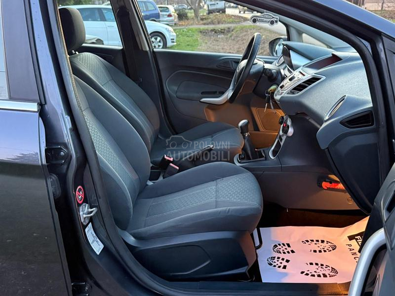 Ford Fiesta 1.4 TITANIUM