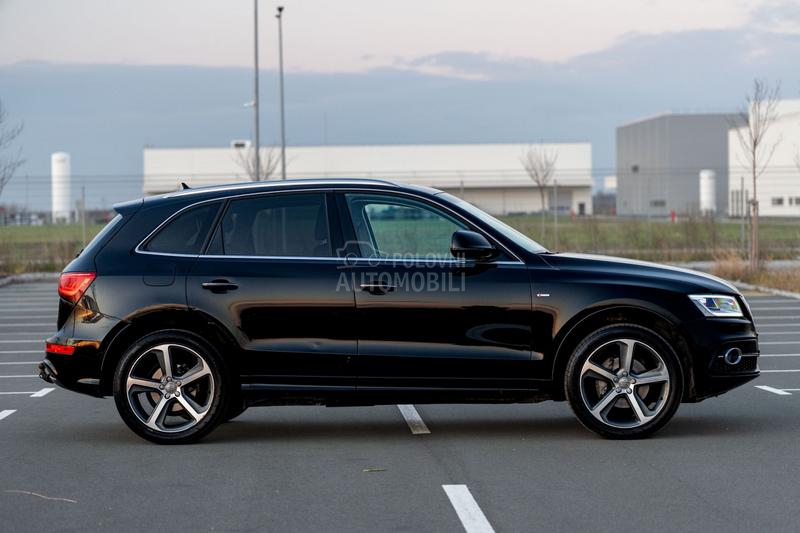 Audi Q5 2.0TDI/Sline/4x4PANO
