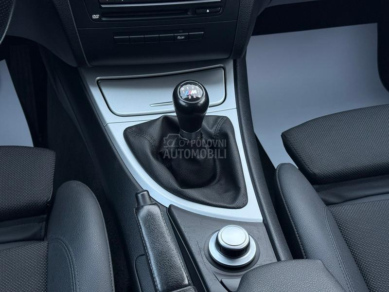 BMW 120 i NAVl RESTYLE CH