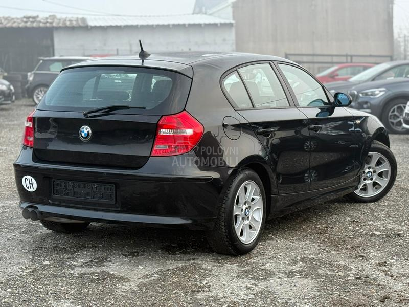 BMW 120 i NAVl RESTYLE CH