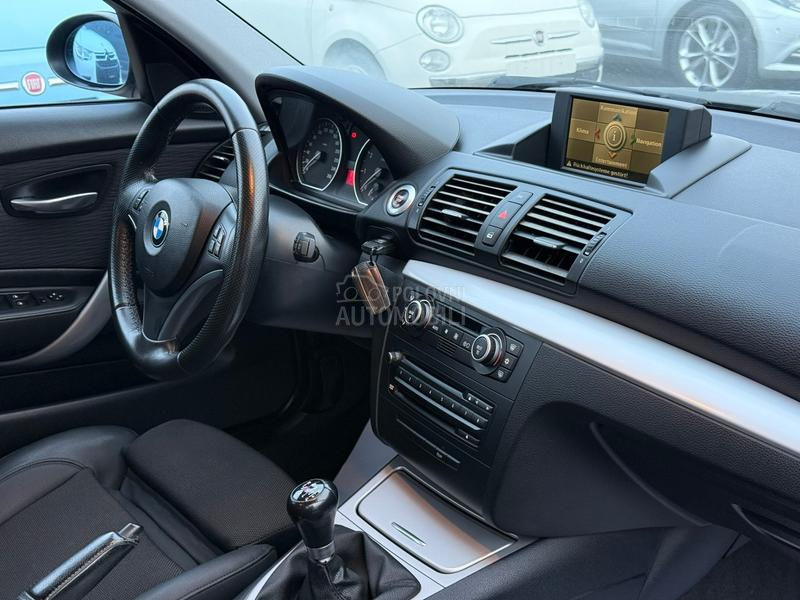 BMW 120 i NAVl RESTYLE CH