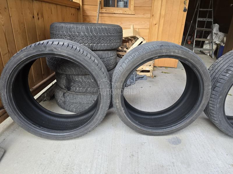 Ostalo 235/35 R19 Letnja