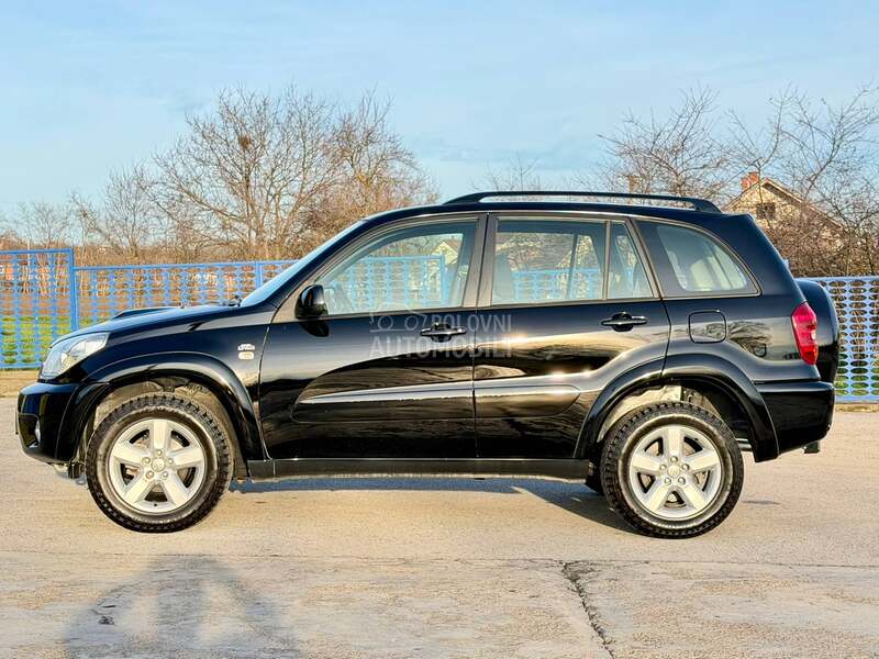 Toyota RAV 4 2.0D-4D/ODLIČNA