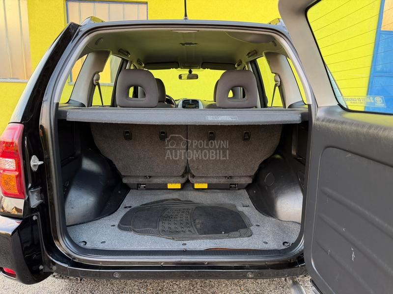 Toyota RAV 4 2.0D-4D/ODLIČNA