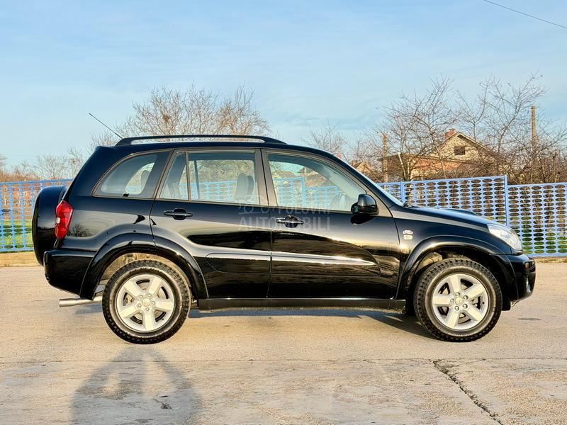 Toyota RAV 4 2.0D-4D/ODLIČNA