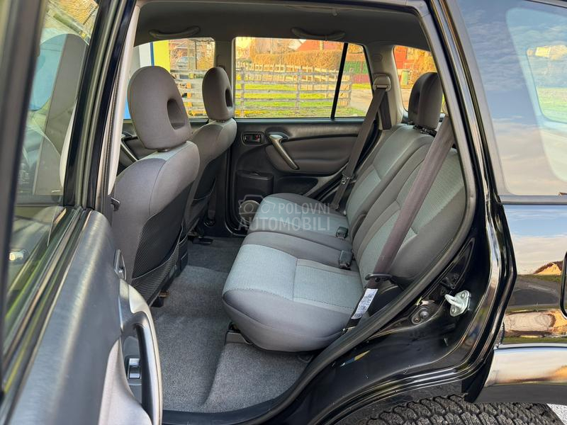 Toyota RAV 4 2.0D-4D/ODLIČNA