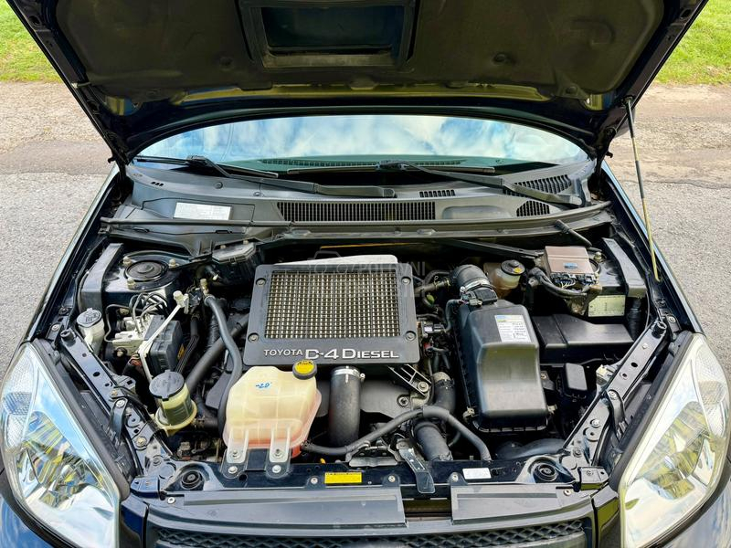 Toyota RAV 4 2.0D-4D/ODLIČNA