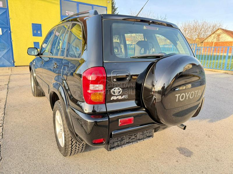 Toyota RAV 4 2.0D-4D/ODLIČNA