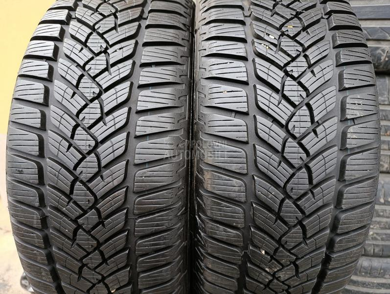 Fulda 215/55 R17 Zimska