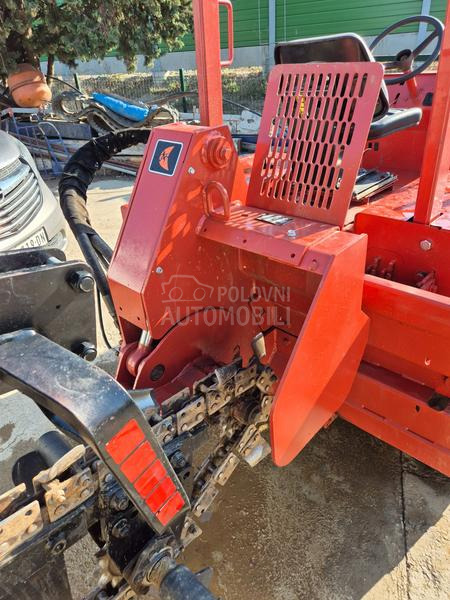 Ditch Witch 5700