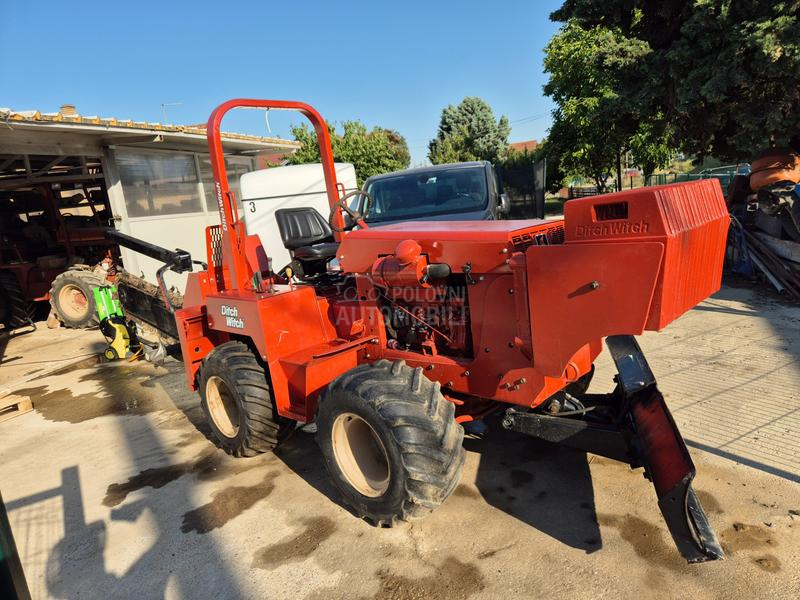 Ditch Witch 5700