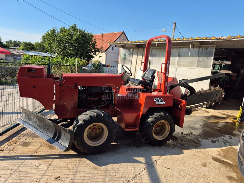 Ditch Witch 5700