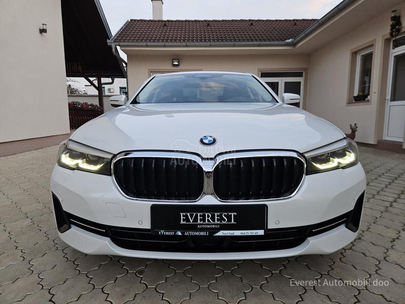 BMW 520 XDrive/Perla/Luxury