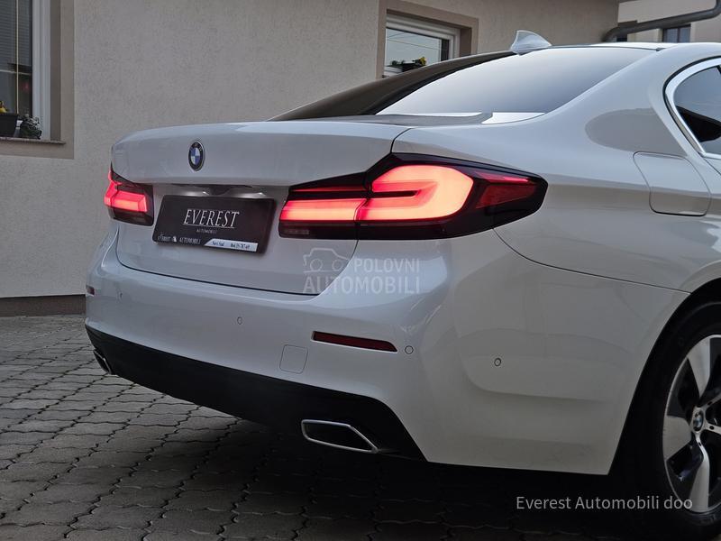 BMW 520 XDrive/Perla/Luxury