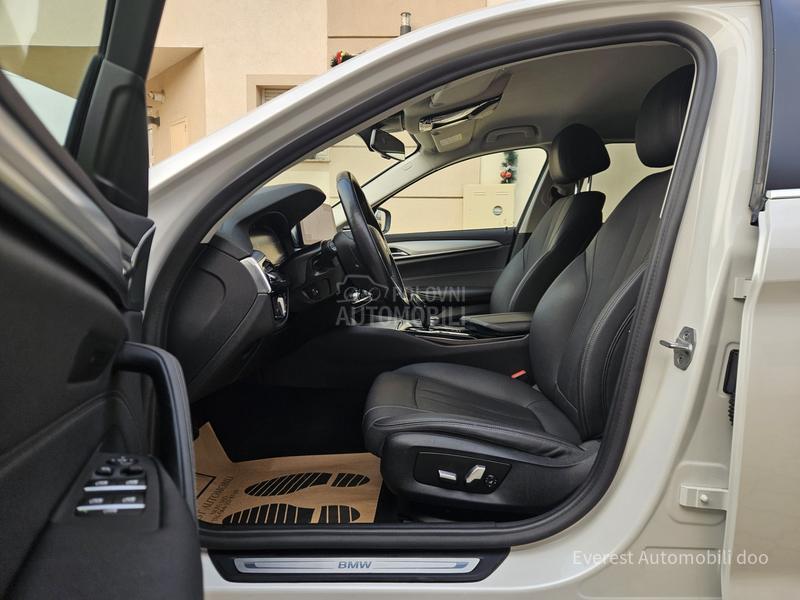 BMW 520 XDrive/Perla/Luxury