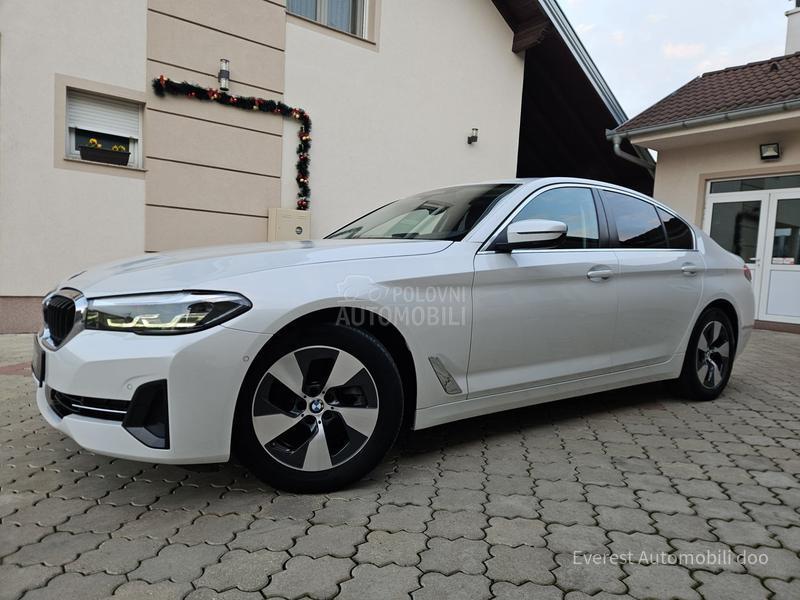 BMW 520 XDrive/Perla/Luxury