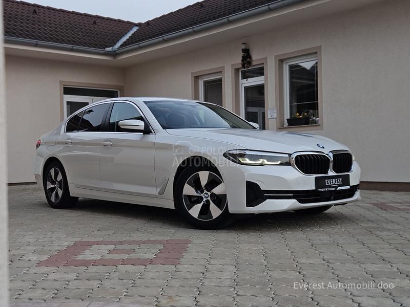 BMW 520 XDrive/Perla/Luxury