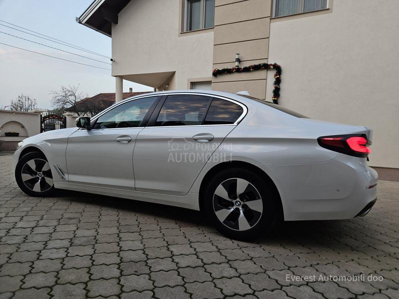 BMW 520 XDrive/Perla/Luxury