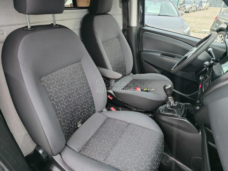 Fiat Doblo 1.3 MultiJet SX