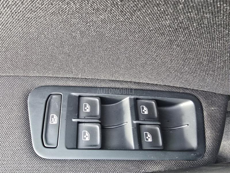 Volkswagen Golf 7 1.6 tdi dsg SERVIS