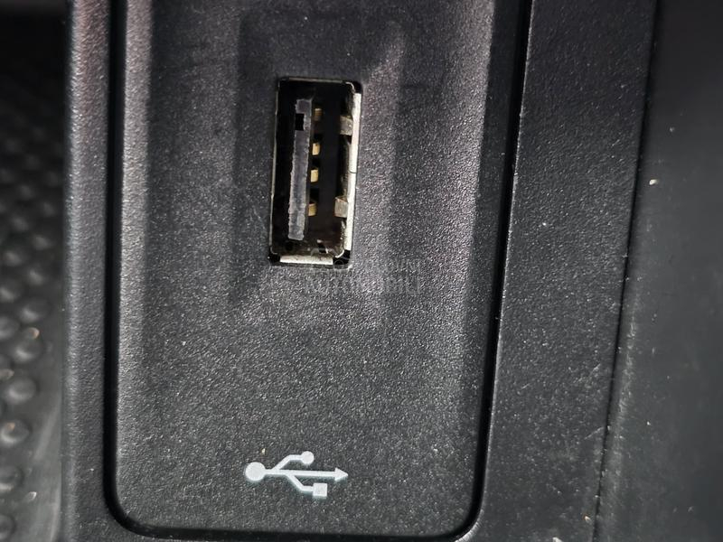 Volkswagen Golf 7 1.6 tdi dsg SERVIS