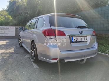 Subaru Legacy 2.0 AWD