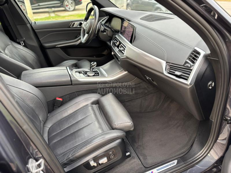 BMW X5 30d 286k M HYB PANO