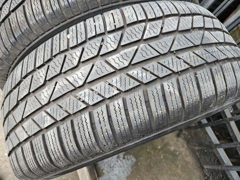 Continental 235/55 R17 Sve sezone