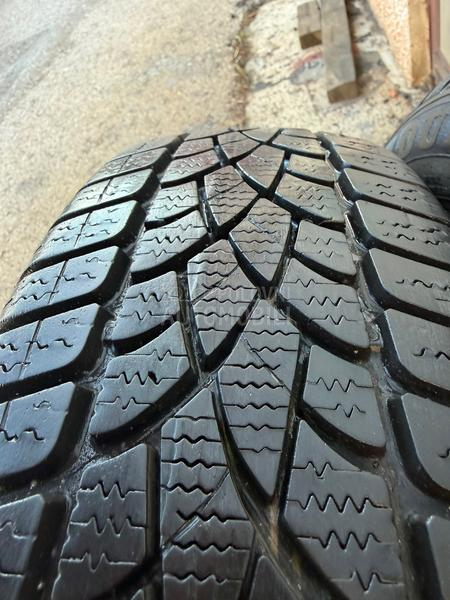 Dunlop 175/60 R16 Zimska