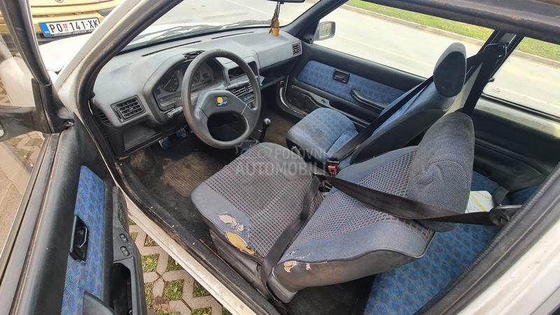 Peugeot 106 1.0