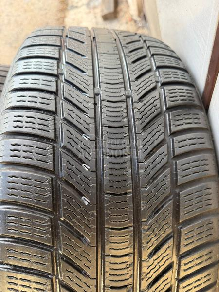 Continental 245/45 R18 Zimska
