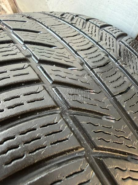 Continental 245/45 R18 Zimska