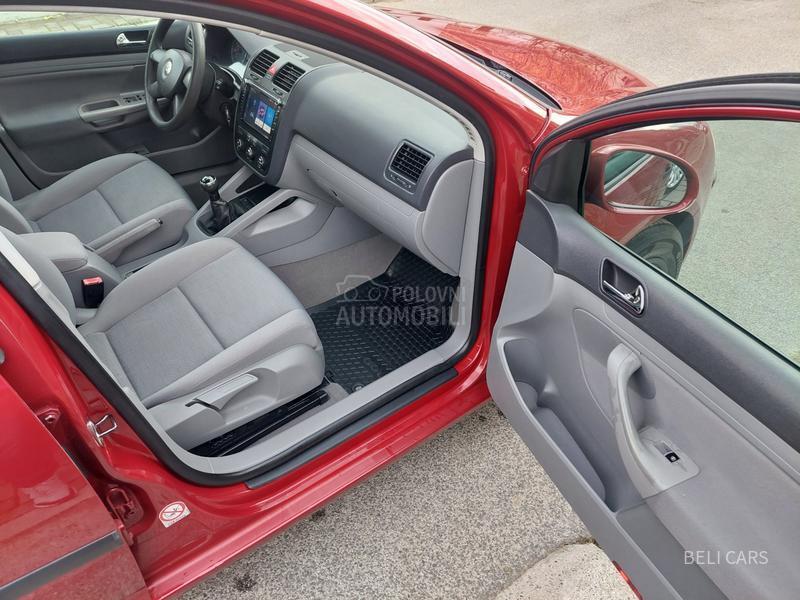 Volkswagen Golf 5 1.6 FSI GERMANY