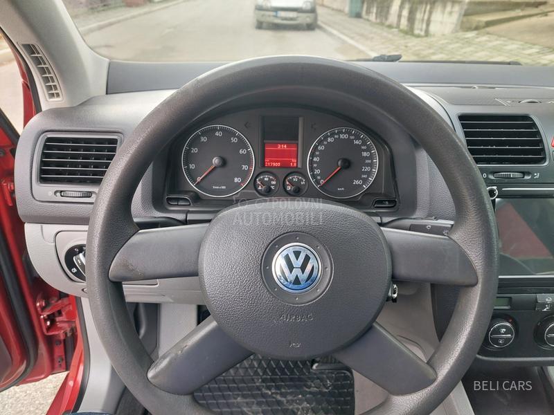 Volkswagen Golf 5 1.6 FSI GERMANY