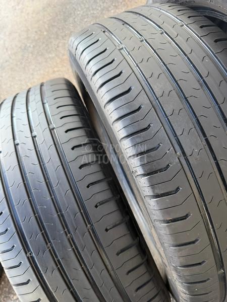 Continental 215/55 R17 Letnja