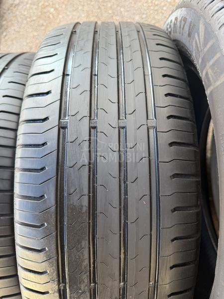 Continental 215/55 R17 Letnja